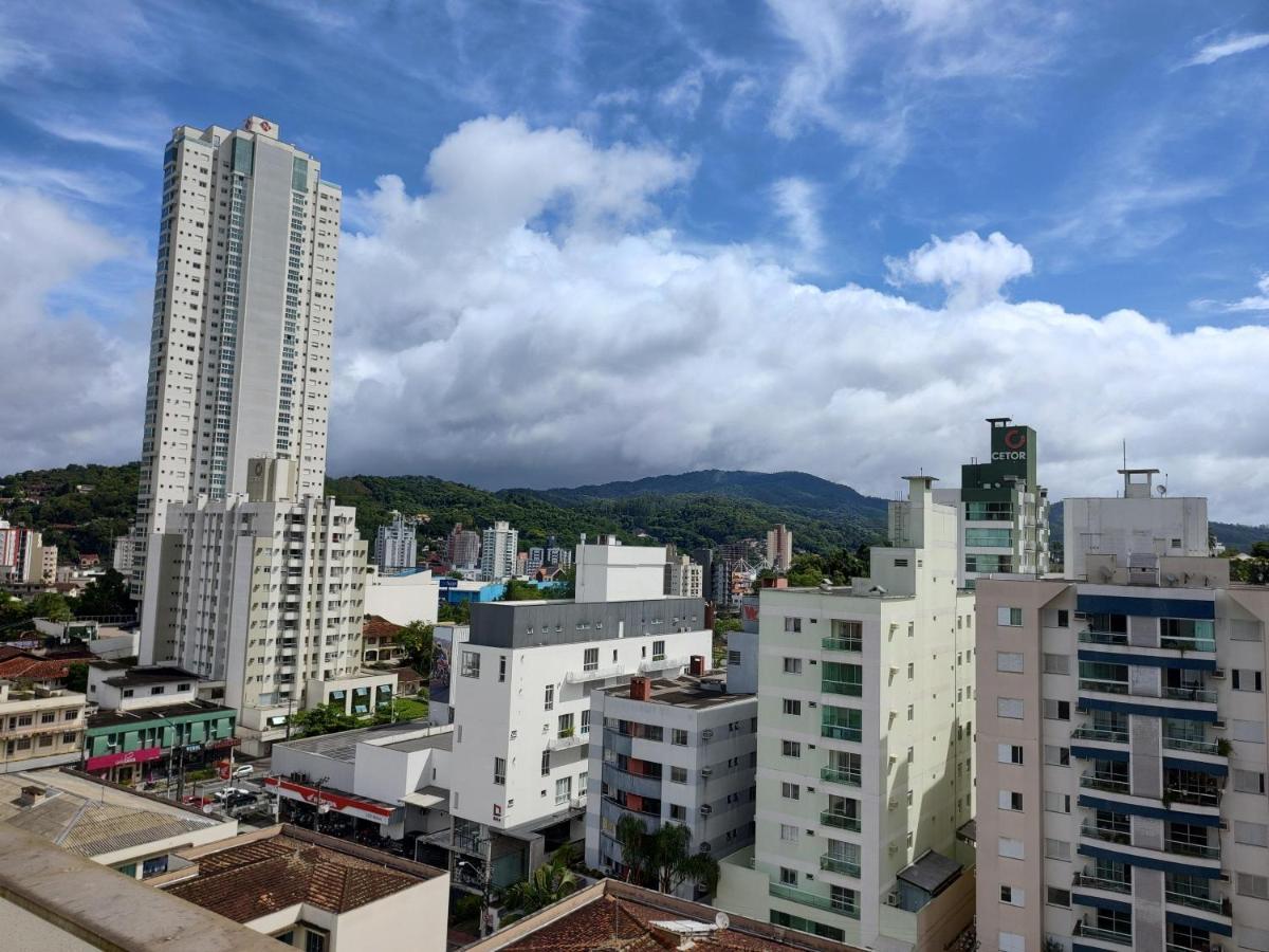 Loft 401 Perto Da Vila Germanica E Centro Блуменау Экстерьер фото